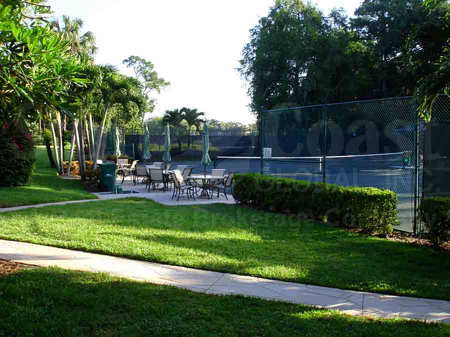 WILDERNESS COUNTRY CLUB Tennis Courts